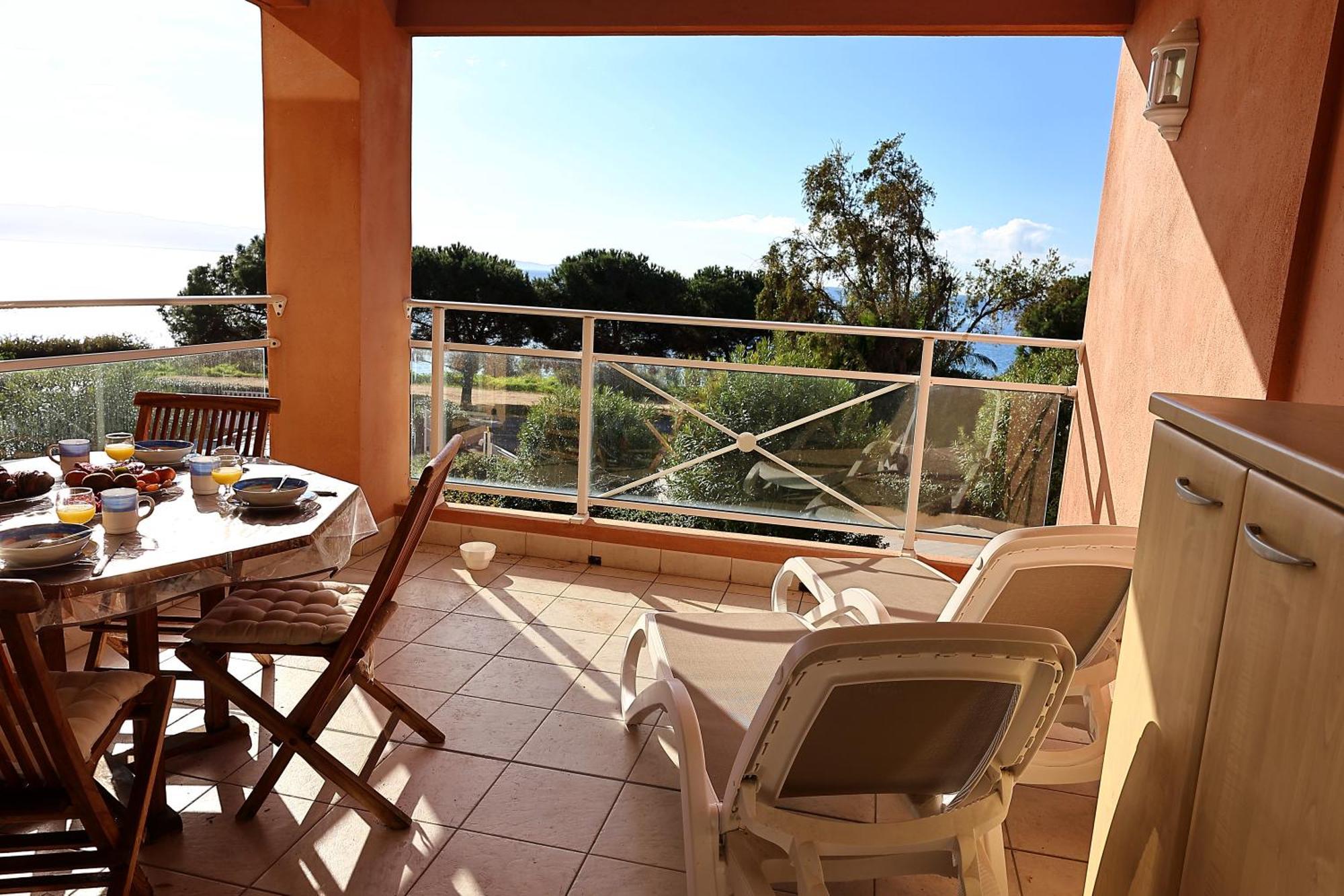 Superbe T2 Vue Mer - Piscine & Plage A 100M Αζάτσιο Εξωτερικό φωτογραφία